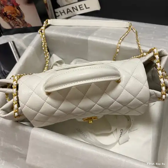 First Bag Ru BAG FLAP CHANEL 0524